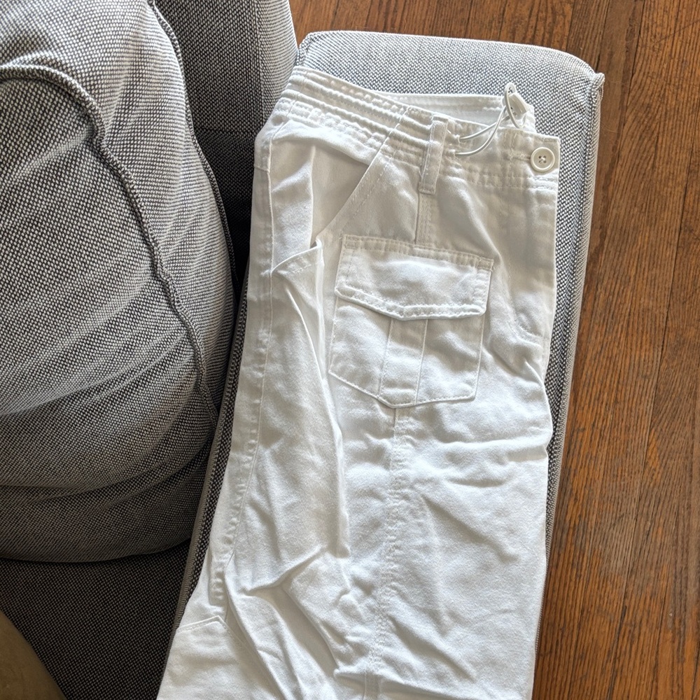 Brandy Melville White Cargo Pants